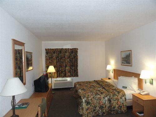 Booneslick Lodge - Jane Экстерьер фото